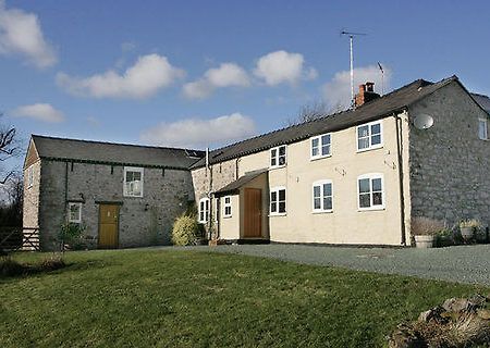 Carreg-Y-Big Farm B & B Selattyn Exterior photo